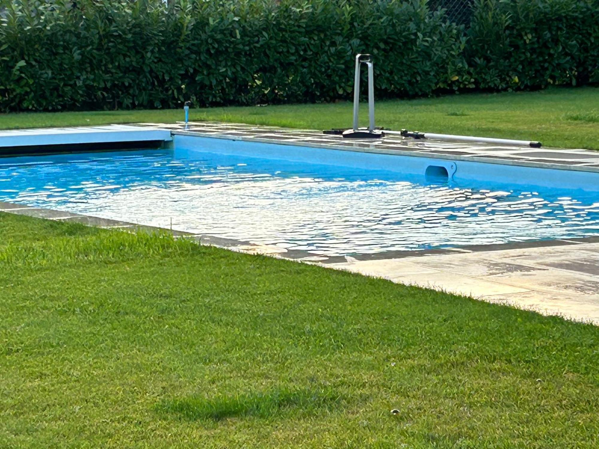 Dom Wakacyjny Z Basenem Debki Exterior photo